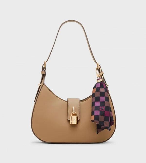 آن كلاين حقيبة كتف آن كلاين بسحاب وتفاصيل وشاح